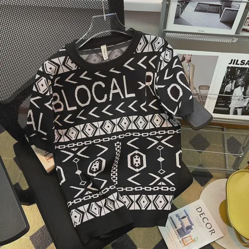 Men's 2023 Trendy Slim Fit Knitted Jacquard T-shirt: Ice Silk, Round Neck, Short Sleeve, Fashionable Letter Design