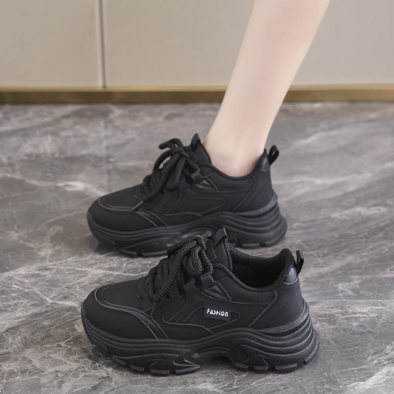 All black dad shoes small size spring and autumn kitchen shoes chef not tired feet soft-soled sneakers