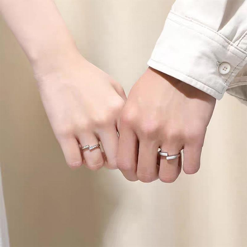 S925 Sterling Silver Mobius Couple Rings - Simple Korean Japanese Style, Versatile Plain Band Jewelry Gift