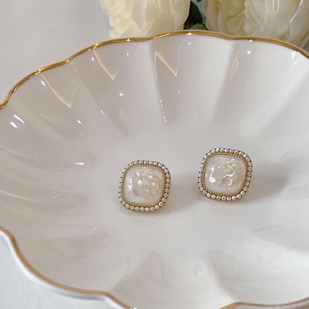 Temperament Party Bling S925 Needle New Jewelry Geometric Shell Square Stud Earrings