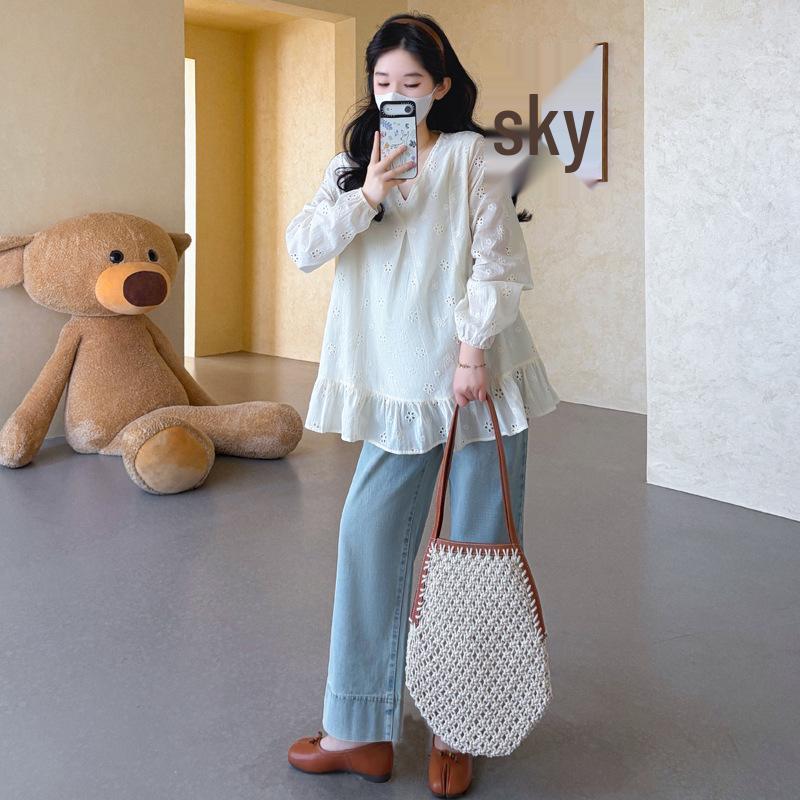 2026 Early Spring Sweet Academy Style Loose Fit Maternity Blouse M