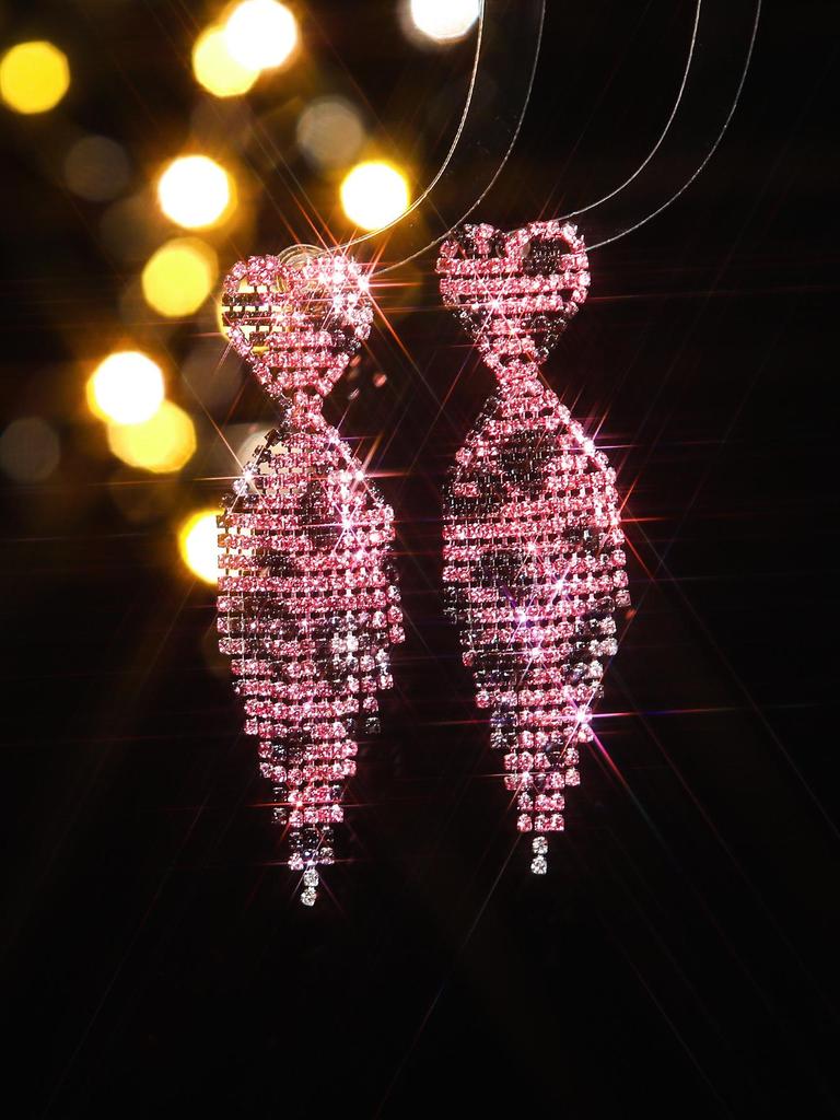 Luxurious Valentine's Shiny Diamond Heart Tassel Earrings for Women - Fashion Peach Heart Studs.