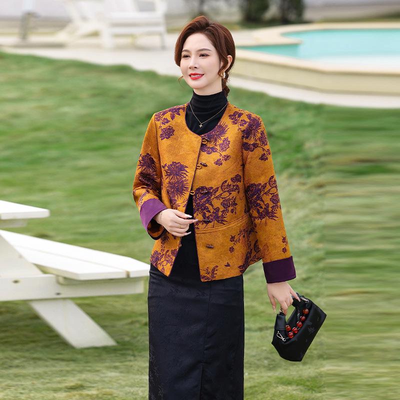 Spring & Autumn Chinese-Style Jacket for Middle-Aged and Elderly Women - Lightweight and Stylish Top for Moms and Grandmas