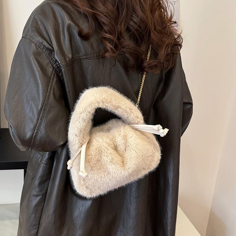 

Plush bag women s versatile new knotted chain messenger bag fashionable texture portable plush bag хаки