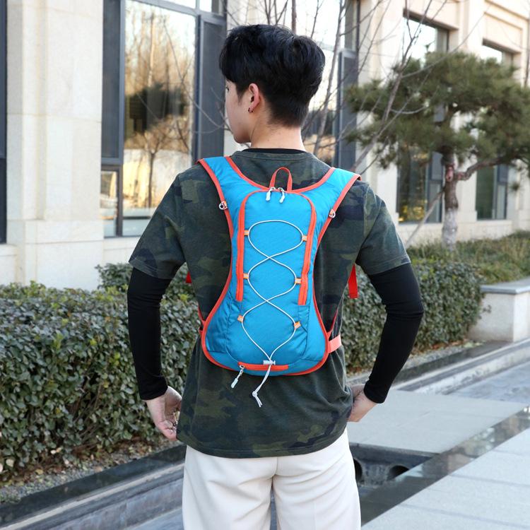 Outdoor Hydration Cycling Backpack - Splash-proof Nylon Double Shoulder Bag with Water Bladder
