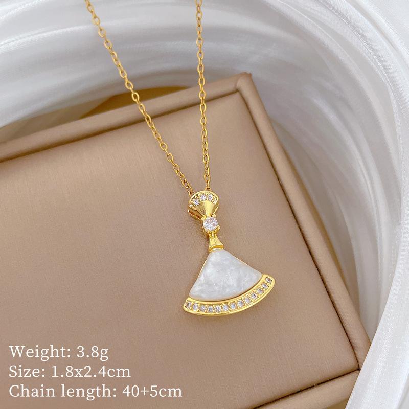Skirt, Personalized Fashion, Light Luxury Temperament, Gorgeous Diamond Necklace, Female Versatile Collarbone Chain, Titanium Steel Chain