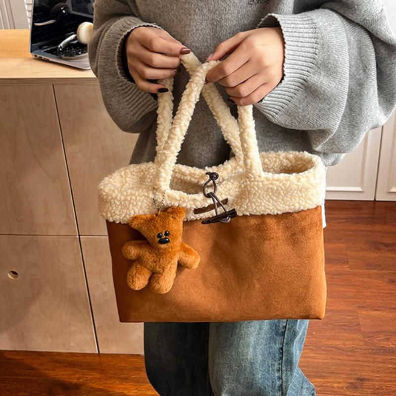 Vintage Horn Butt Suede Tote Bag Women Korean Imitati Lamb Wool Trim Brown Handbag With Pendant Versatile Casual Shoppingbag