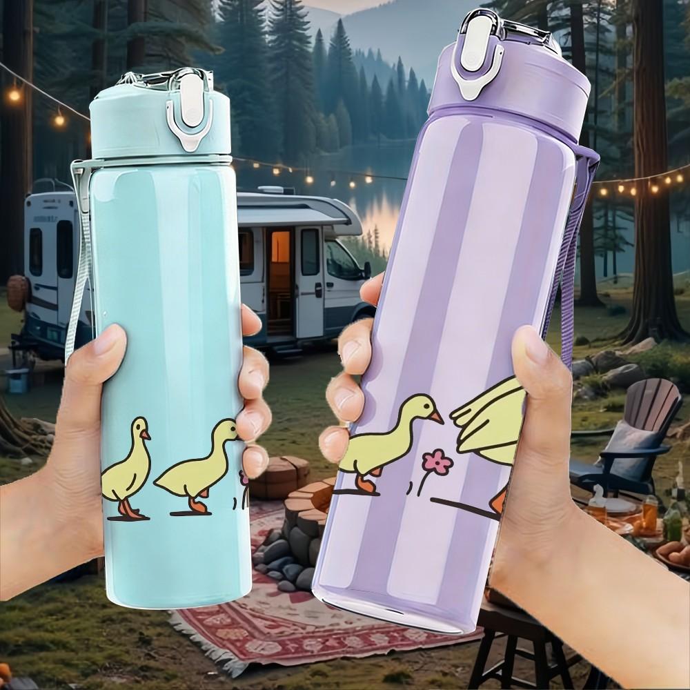 1PC Mother Goose With Baby Goslings Print 750ml Color Plastic Sports Water Bottle Leakproof Flip Straw Lid Suitable for Sports Office Home Use