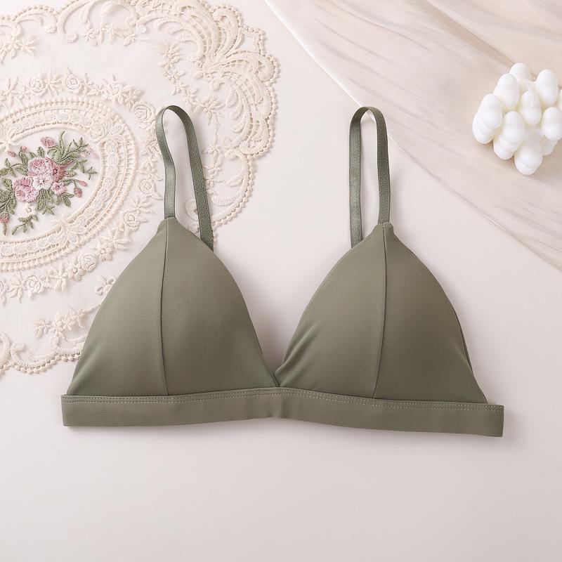 Southeast Asia Cross-border Hot Selling French Triangle Bra: Wireless, Fixed Cups, Thin Straps, Beautiful Back Design