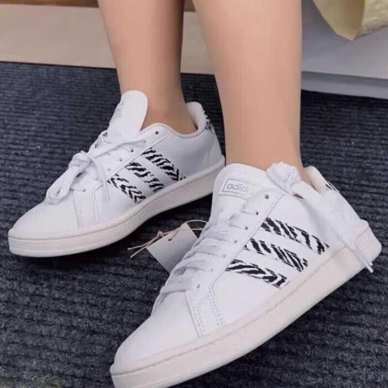 Adidas Diverse Sports & Lifestyle Shoes 36.5