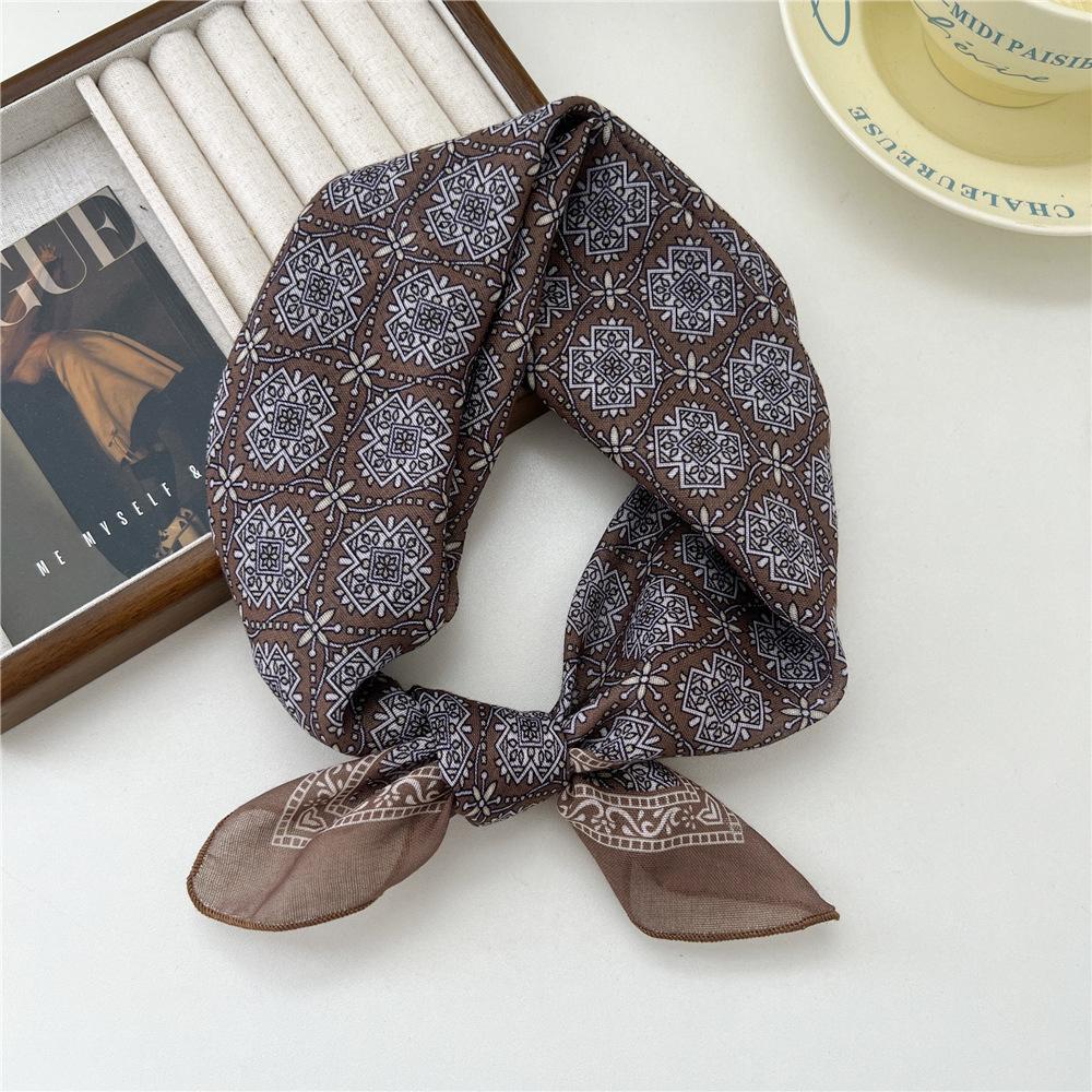 Liten fyrkantig scarf i bomull och linne Sidenhalsduk Dam Vår och höst Ny stil Konstnärlig och mångsidig Mode Temperament Huvudband Scarf
