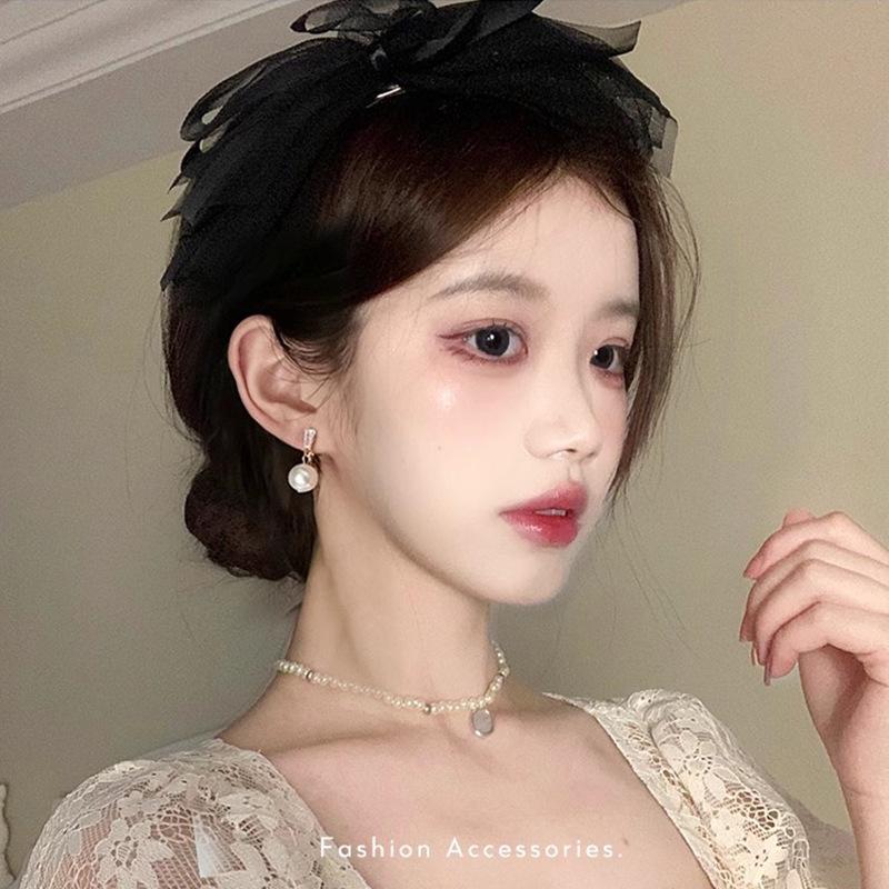 Simple Pearl Earrings S925 Silver Needle Light Luxury Niche Design Jewelry For Women