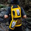 Multifunktionaler wasserdichter PVC-Trockenbeutel Rucksack mit Netztasche & Gurten für Wandern Bergsteigen Rafting Camping & Radfahren