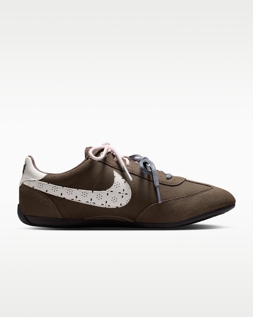 IR5693-256 Nike Women's Sprint Sister RidgerockOcean Cube (Women's)