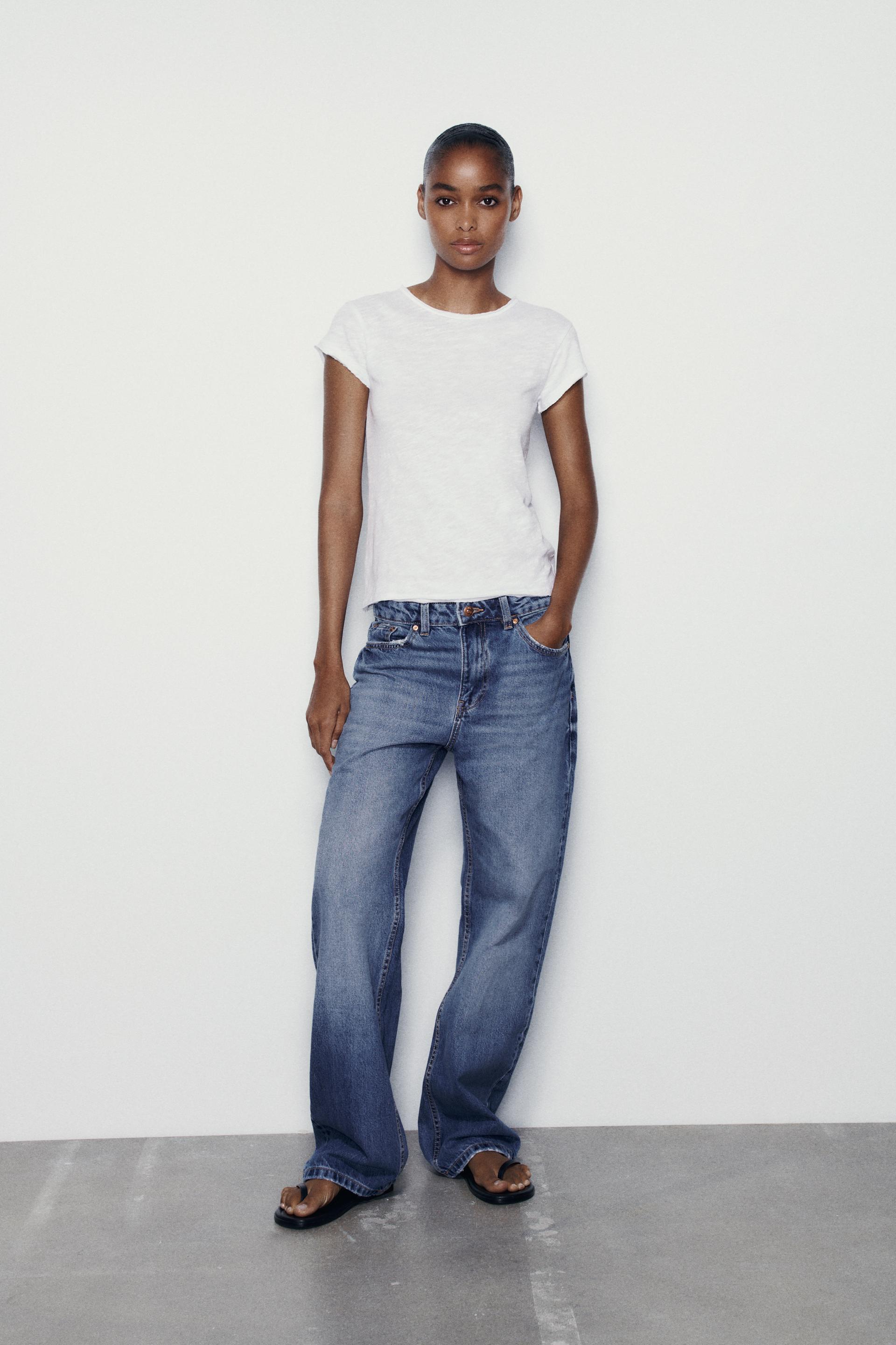 

ХЛОПКОВАЯ ФУТБОЛКА С ДВОЙНОЙ АКЦИЕЙ