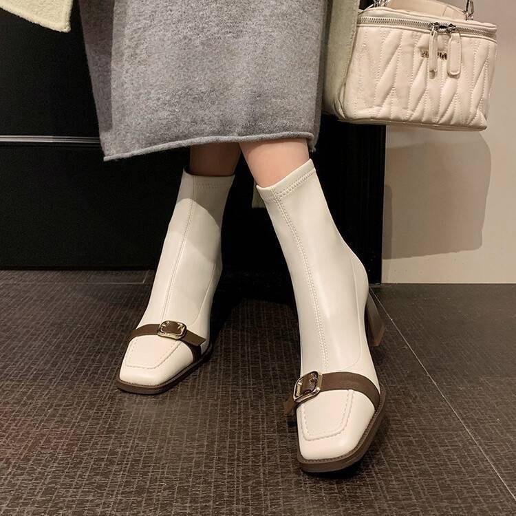 

2025 Металлические квадратные пряжки эластичные сапоги на высоком каблуке квадратный носок толстый каблук для работы большие размеры французские короткие сапоги женские весенне-осенние одинарные сапоги 40