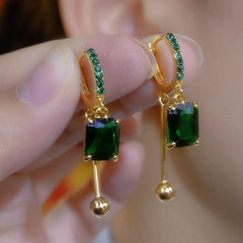 Fashion Square Zircon Ear Clips Luxe Green Earrings Elegant And Exquisite Jewelry 14k