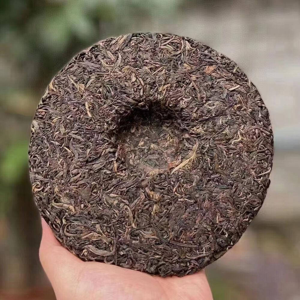 357g Yunnan Surowa Herbata Puerh Ciasto 2006 Yiwu Duże Drzewo Pu-erh Surowa Herbata Dojrzewająca Herbata Pu'er