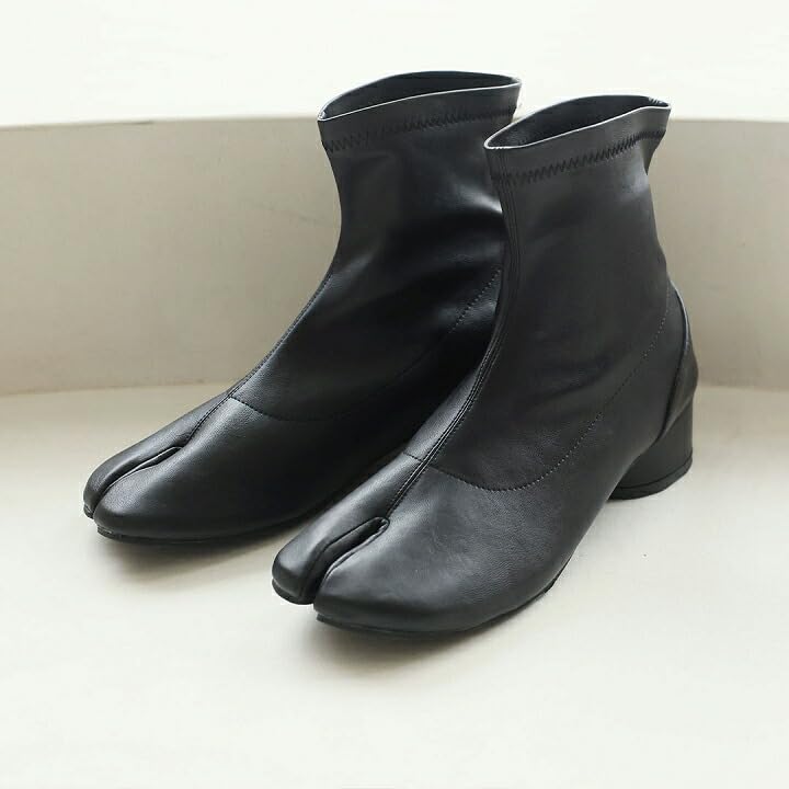 Vivian Fashion Boots, Tabi Design Stretch Short Boots, Dark Brown