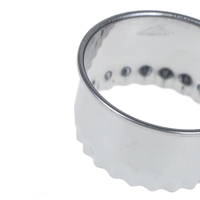 3 ks Kulaté/Květinové Vykrajovátko na Těsto Nerezové Vykrajovátko na Knedlíky