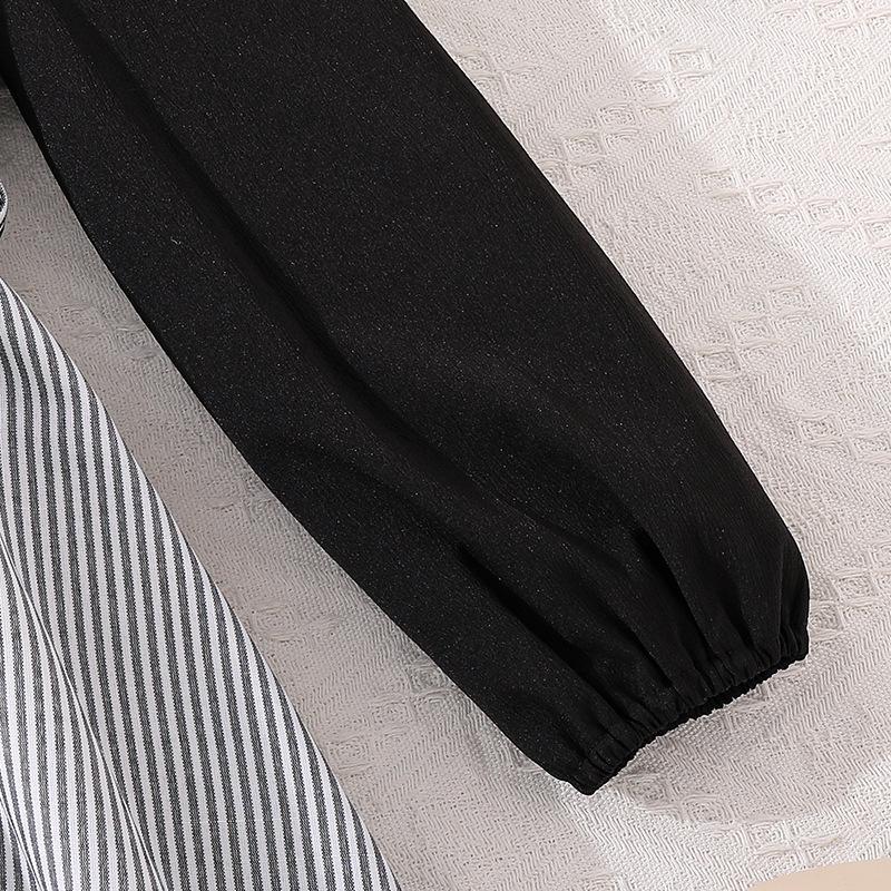 Mädchenkleid Kinderbekleidung Herbst Neuer Stil V-Ausschnitt Spitze Langarm Patchwork Gestreiftes Prinzessinnenkleid