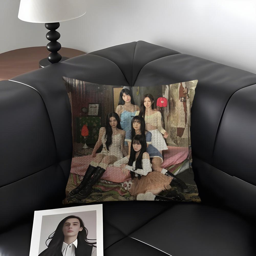 R-Red Velvett Kpop Style Group Cushion Cover Natural Linen Organic Fabric Double-Sided Printing Sofa Home Decor Gift Pillow Case
