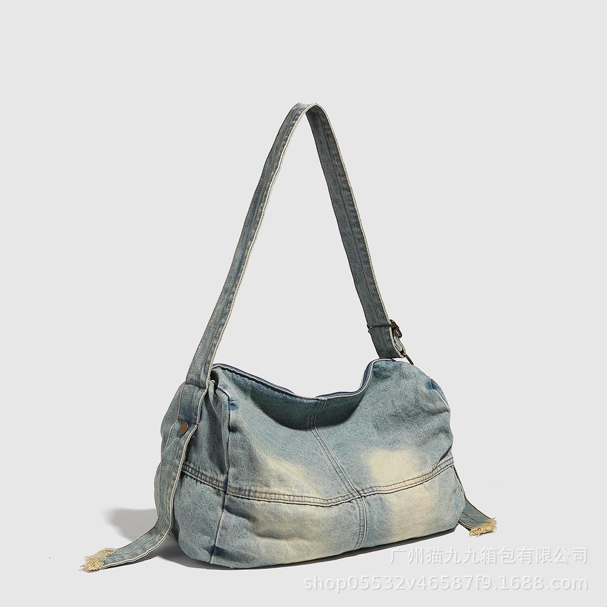 

New Washed Old Denim Large Capacity Bag Y2k Sweet and Cool Spicy Girl Underarm Denim Single Shoulder Diagonal Cross Bag світло-синій колір