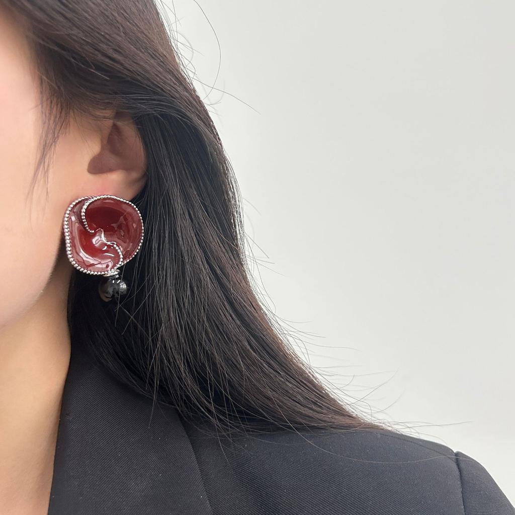 Burgundy Enamel Flower Ring Earrings Earrings Women'S Fashion Personality Temperament Advanced Sense Light Luxury Exquisite Autumn And Winter Earrings