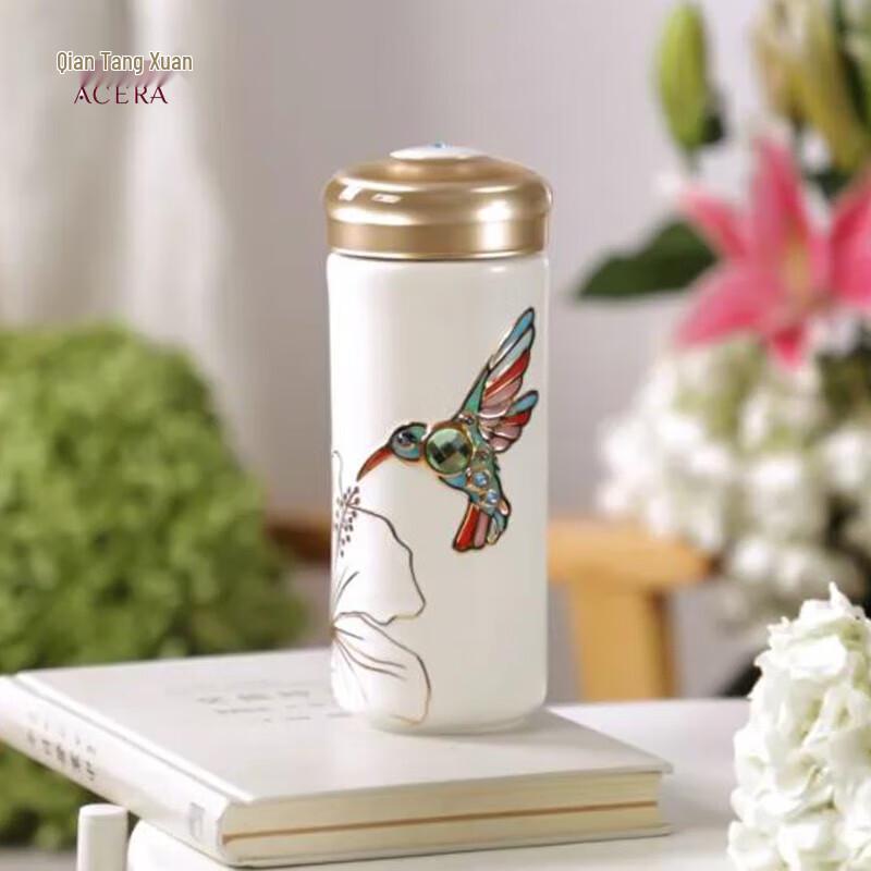 Gan Tang Xuan Hummingbird Gilded Ceramic Travel Mug
