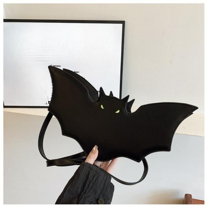 Personalized and Creative Small Bag, A Funny Bat Single-shoulder Crossbody Armpit Bag