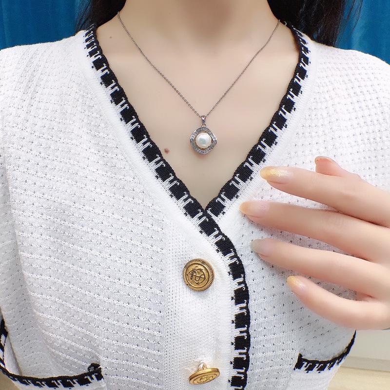 Korean Freshwater Pearl Pendant for Women - 8-9mm, High Luster, 18K Gold Plated, Elegant Jewelry
