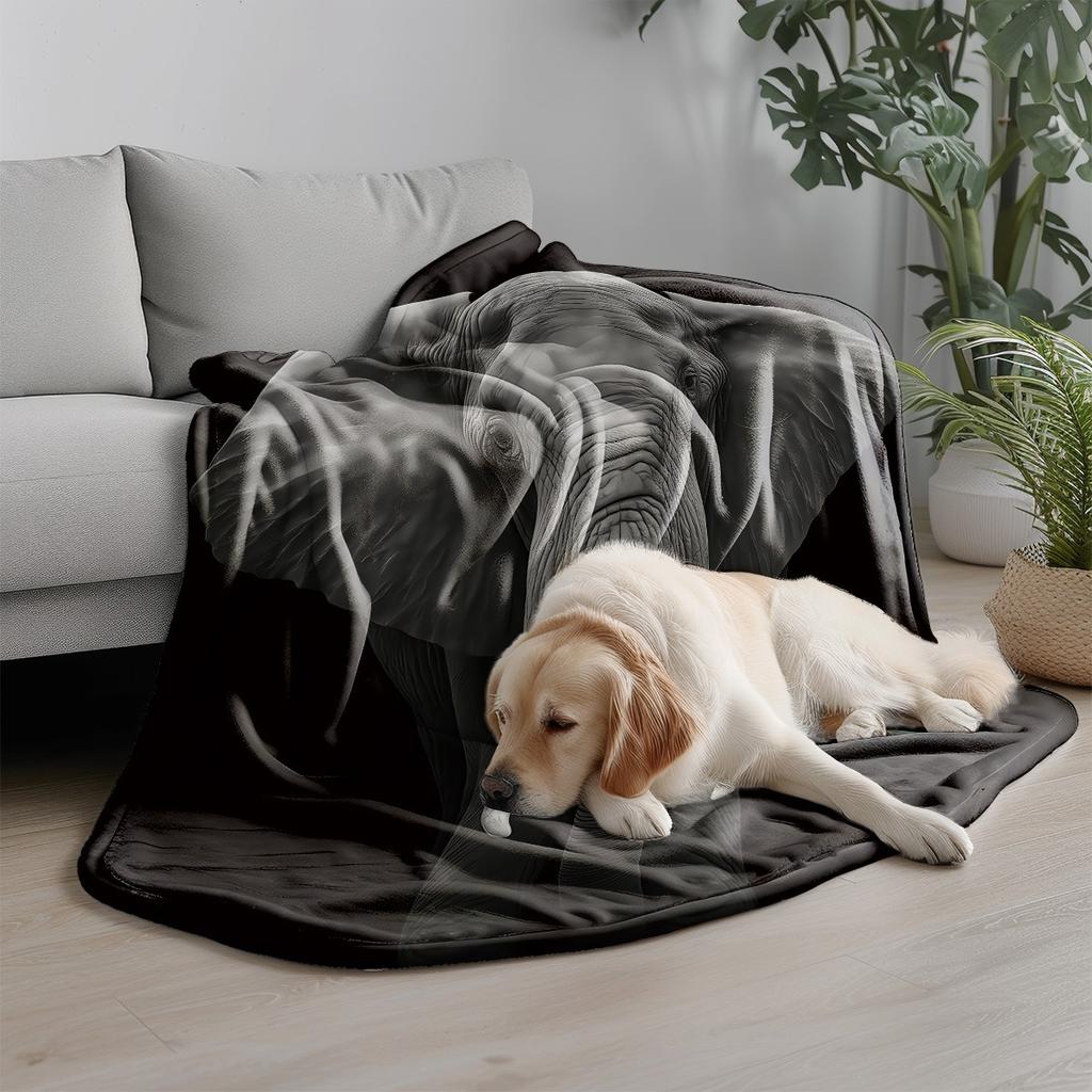 Elephant Wildlife-Themed Blanket for Animal Lovers Warm Cozy Soft Fleece Throw Blanket for Living Room Couch Bed Home Decor