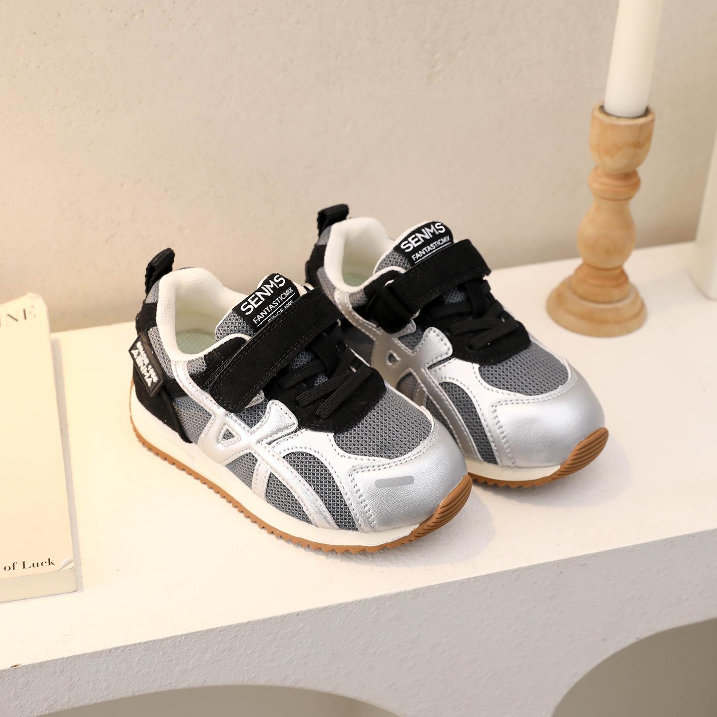 

2025 Kids Trendy Mesh Running Shoes for Girls and Boys - Spring/Autumn Cortez Style 28 чорний