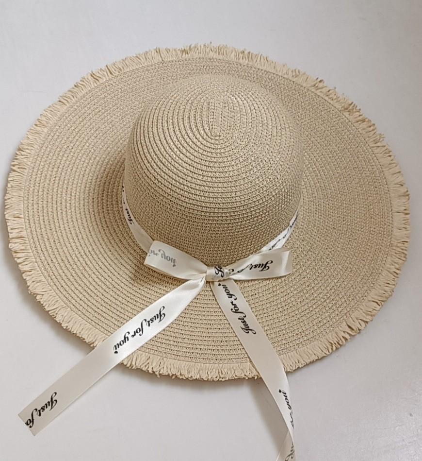 Beach Straw Hat Women Sun Protection Hat With Round Top And Arched Brim For Vacation