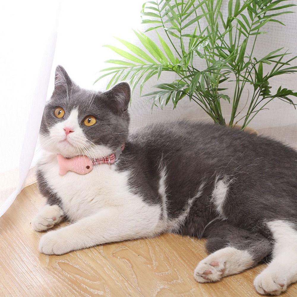 Decorative Cat Neck Strap Cartoon Cat Fish Necklace Pet Accessories Cat Fish Collar  Photograph