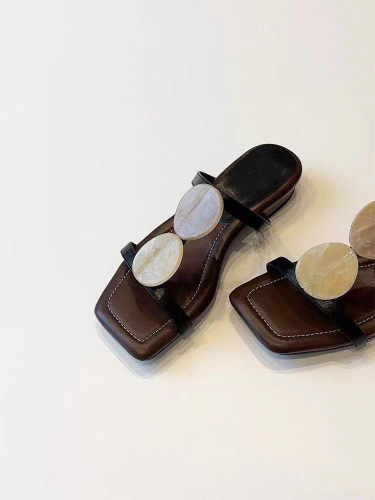 

French one-word with square head open-toed cool slippers women s 2025 new retro bohemian flat-bottomed slippers 40 чёрный