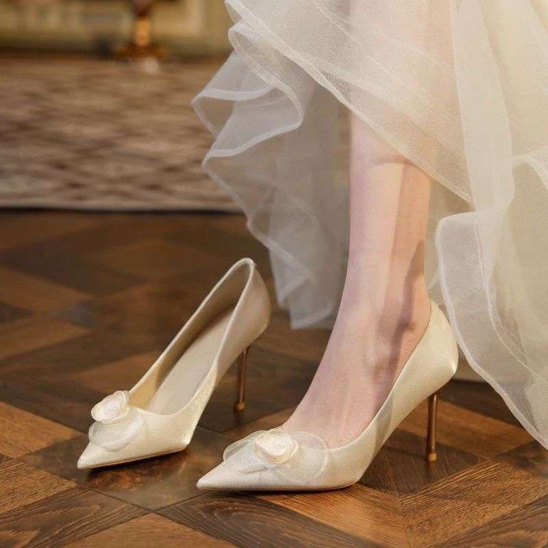 2025 French wedding shoes new bridesmaids flower wedding dress temperament two wear bridal high heels single shoes advanced