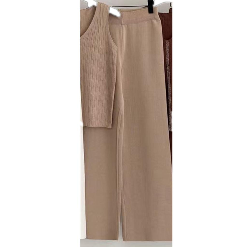 Casual Solid Knitted 2 Pieces Tracksuit Women Summer V-neck Rhinestones Knit Vest + Pants Set