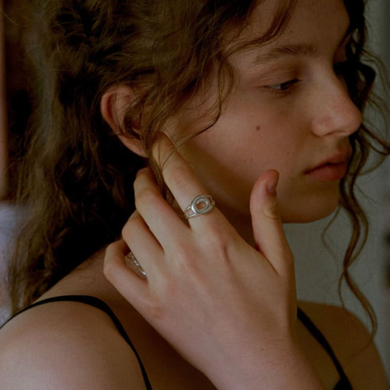 STUDIO LEIGH BOLD GREENERY RING