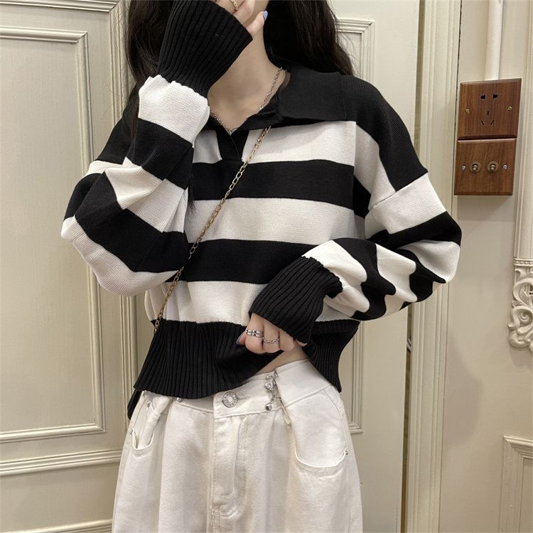 

Полосатый свитер с воротником поло, женский корейский вариант, свободный дизайн, укороченный вязаный топ с длинными рукавами и нишей M