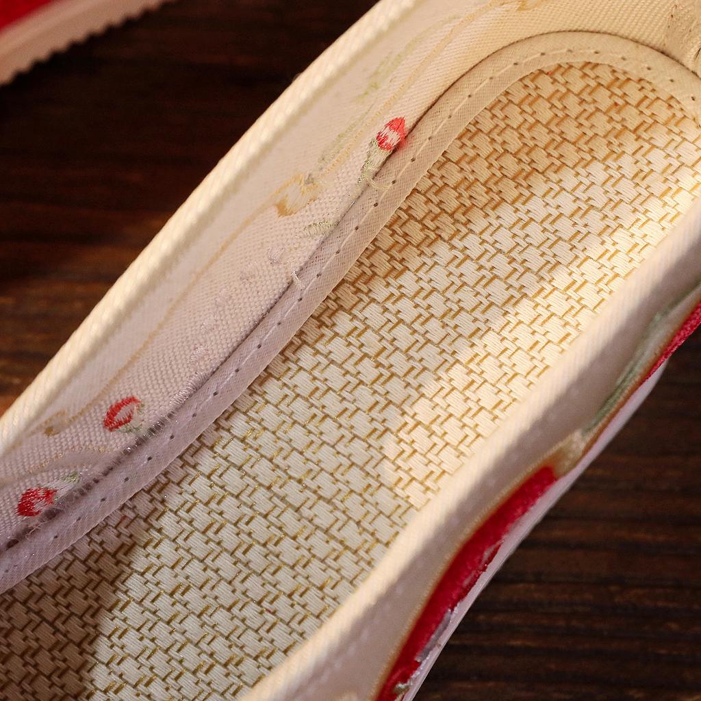 Embroidered Shoes New Fringed Hanfu Shoes Ancient Chinese Style Inner Height Increase 6cm