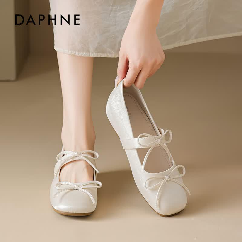 Daphne Women s Bow Mary Jane Shoes with Internal Heightening 37