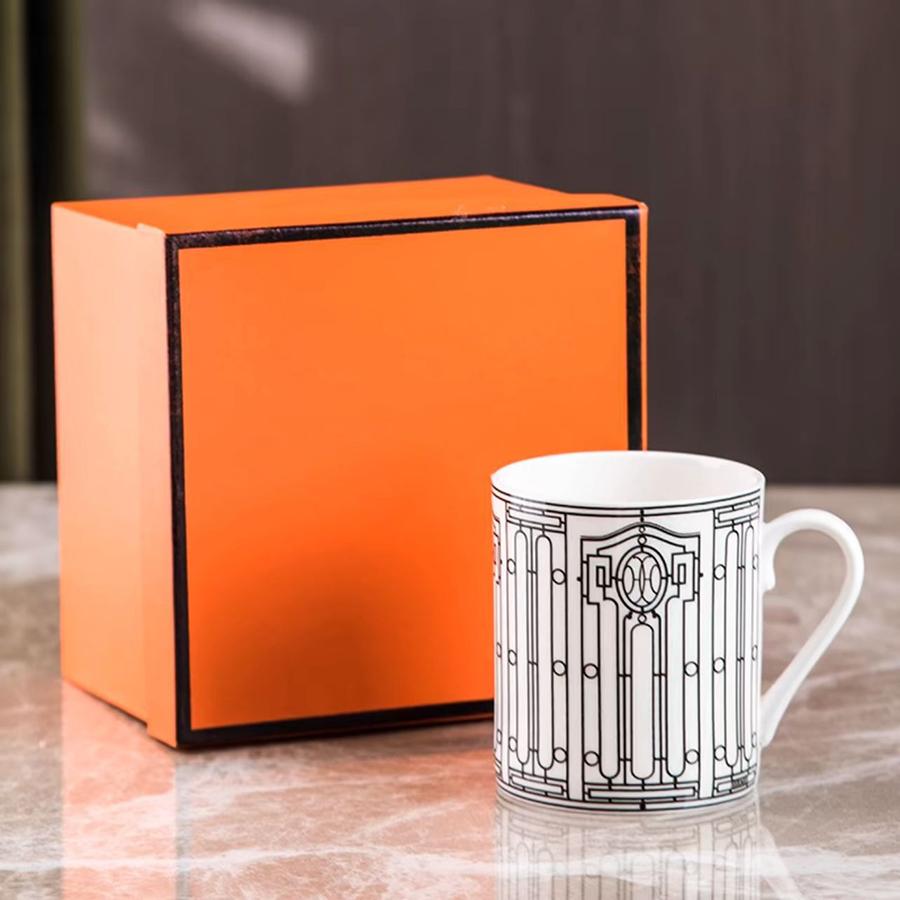 

Кавові чашки Чашки з кістяної порцеляни Чашки в розкішному стилі Керамічна чашка Чашка для води Кавова чашка з подарунковою коробкою Чашки для чаю з тонкої порцеляни Керамічна чашка 301-400ml