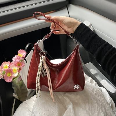 Summer New Shoulder Armpit Bag Fashionable and Simple Versatile Oil Wax Leather Messenger Women's Bag Tote Bag