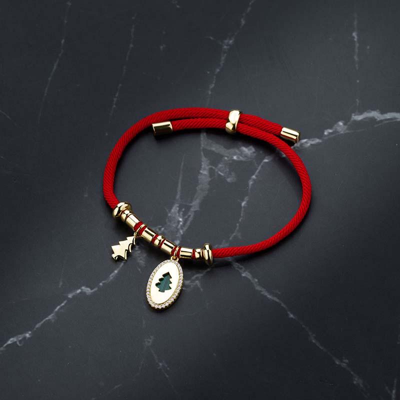 

Рождественский браслет цвета павлиньего пера: Милый, Благоприятный, Регулируемый Красный Шнурок для Девочек, Идеально подходит для Праздника и Нового Года.