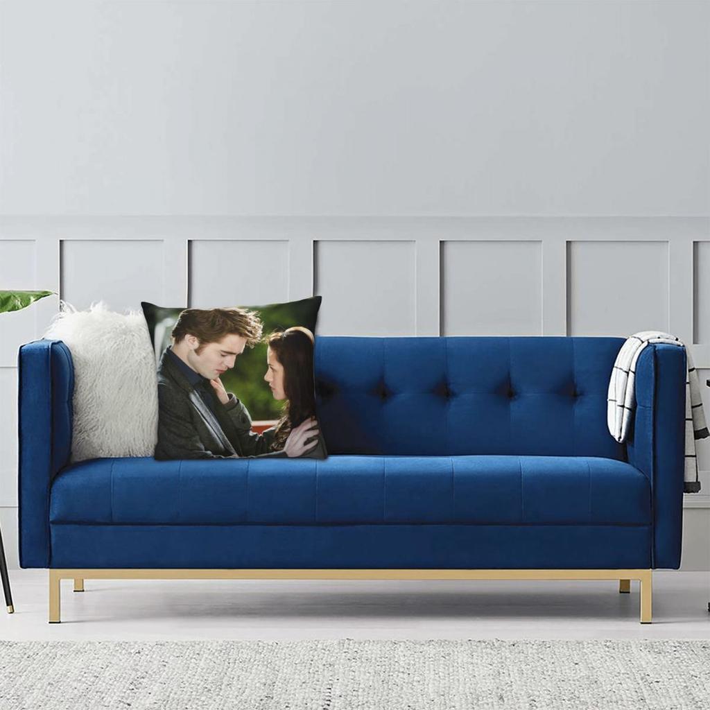 The Twilight Saga Movie Pillowcase Printing Polyester Cushion Cover Decor Pillow Case Cover Living Room Zippered 40*40cm