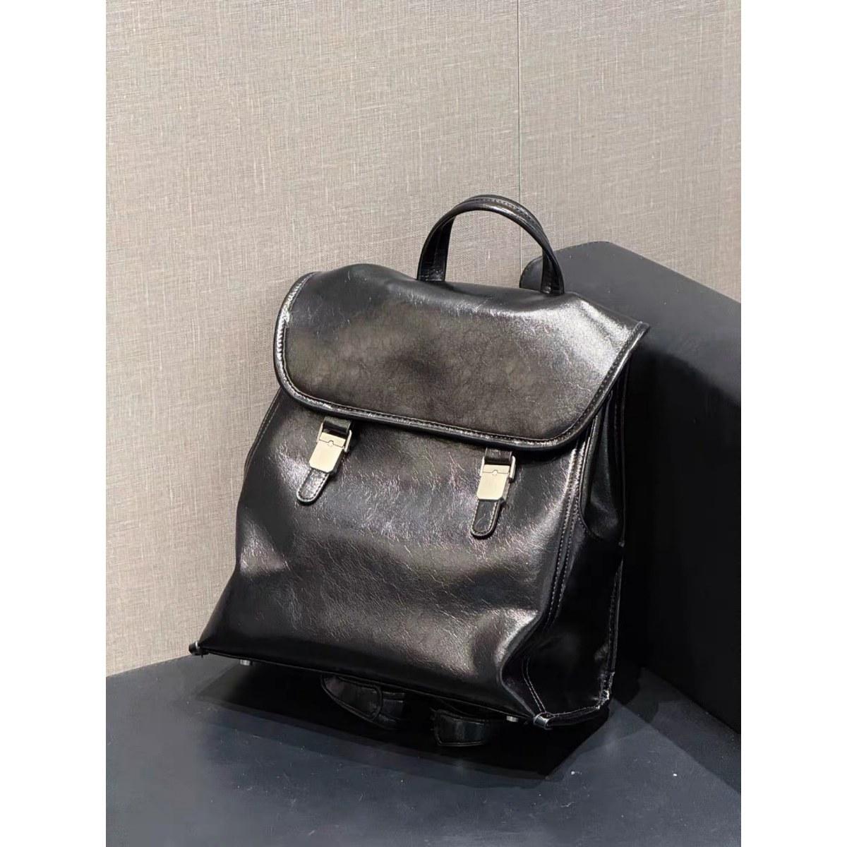 

New simple and versatile commuter backpack, junior high school class schoolbag, niche high-end backpack