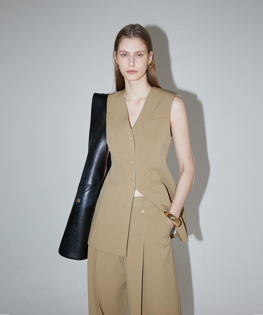 Rene J. Ava Best Dress - Beige