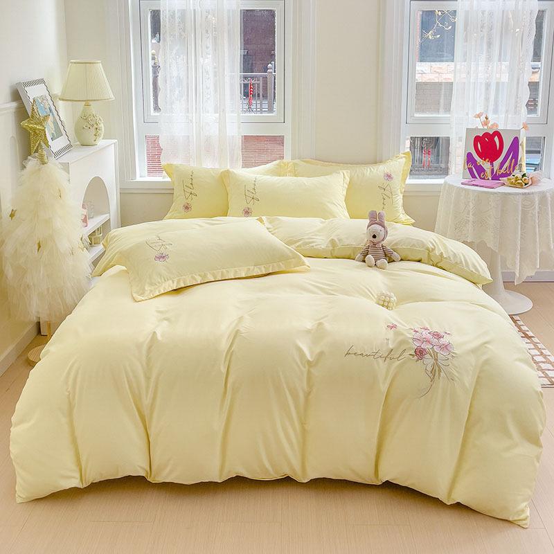 Four-piece Washed Cotton Embroidery Skin-friendly, Soft and Breathable Printing and Dyeing Non-fading Simple Bedding
