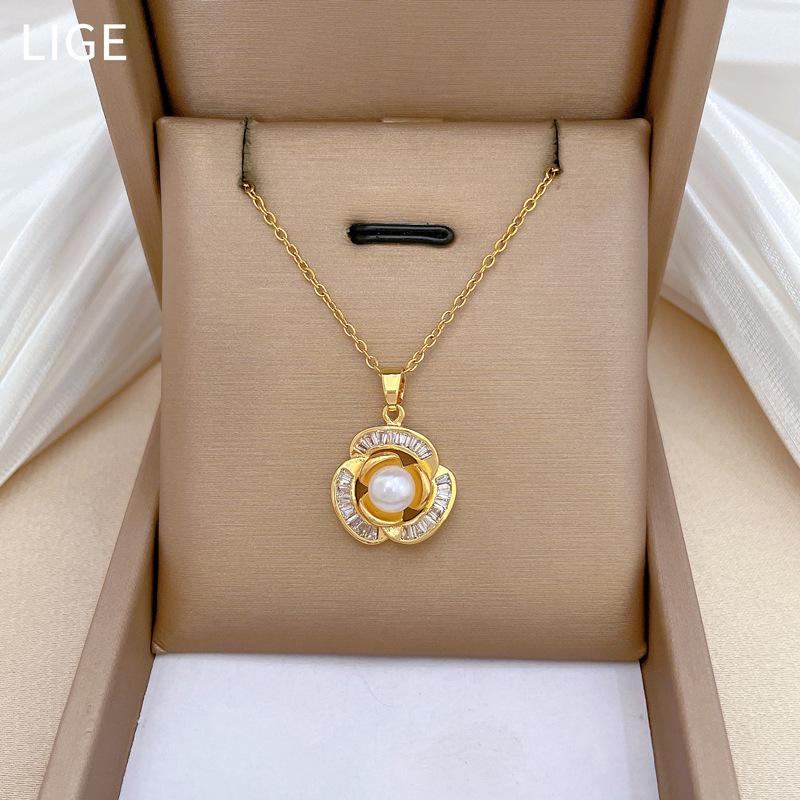 Necklace Earrings Set Light Luxury Full Of Diamonds Pearl Flowers Personality Temperament Banquet Earrings Item Group